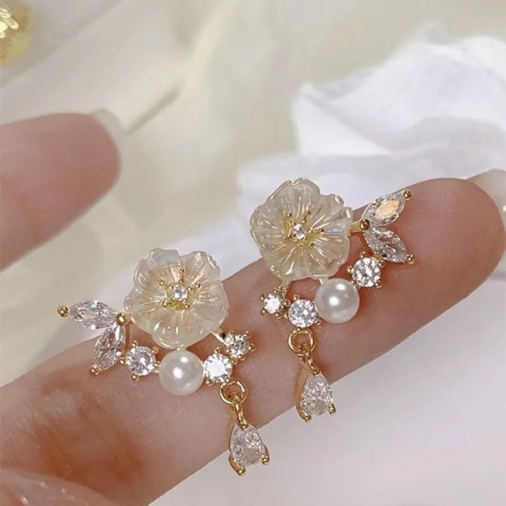 5 for $25  Elegant 14k Gold Plated Floral Pearl Earrings